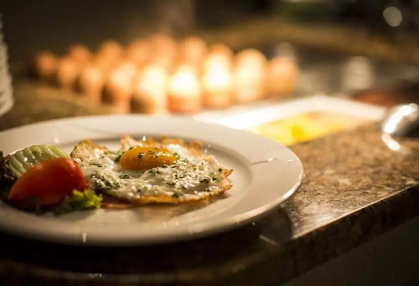 هتل Mittagskogel Pitztal