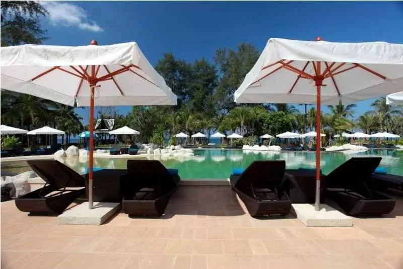 Hotelli Natai Beach Resort