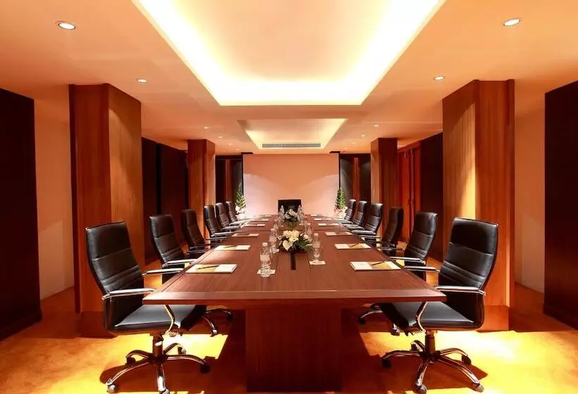 Hotelli Natai Beach Resort