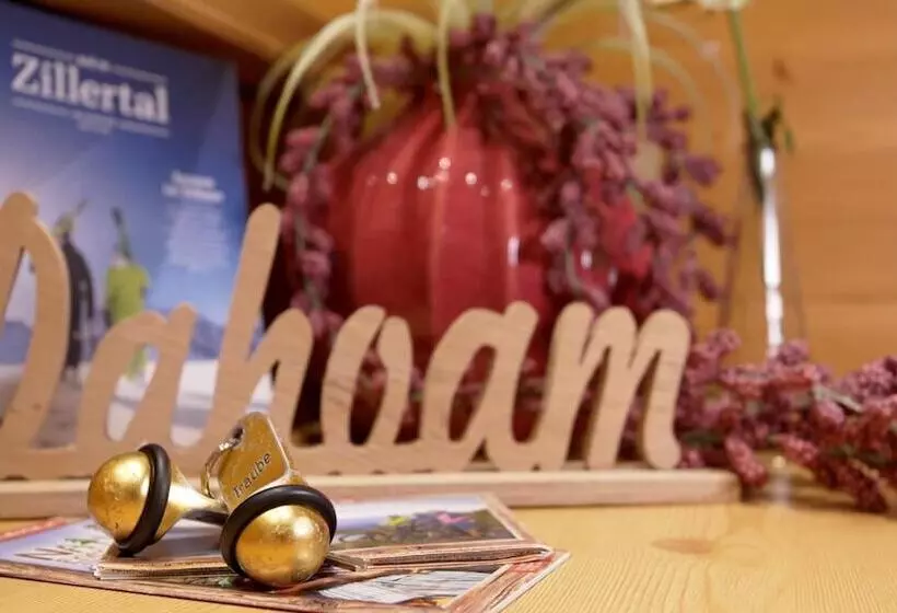 ホテル Pension Traube