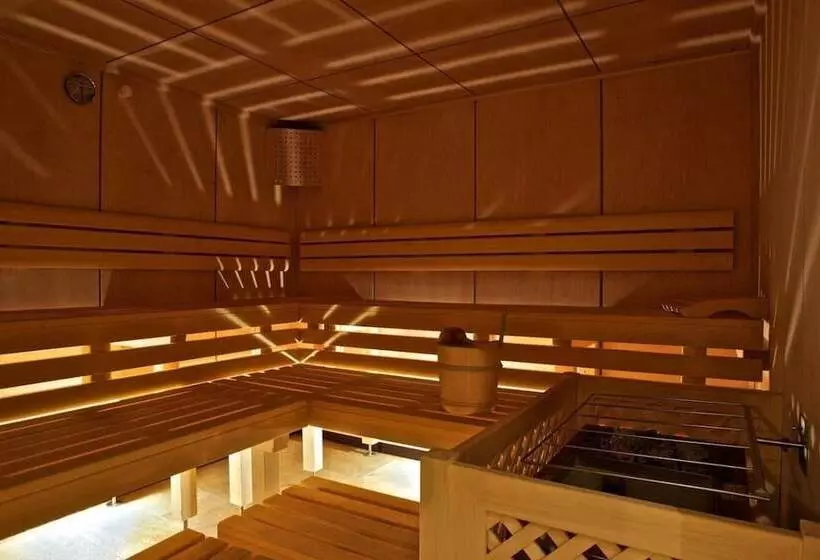 ホテル Pension Traube