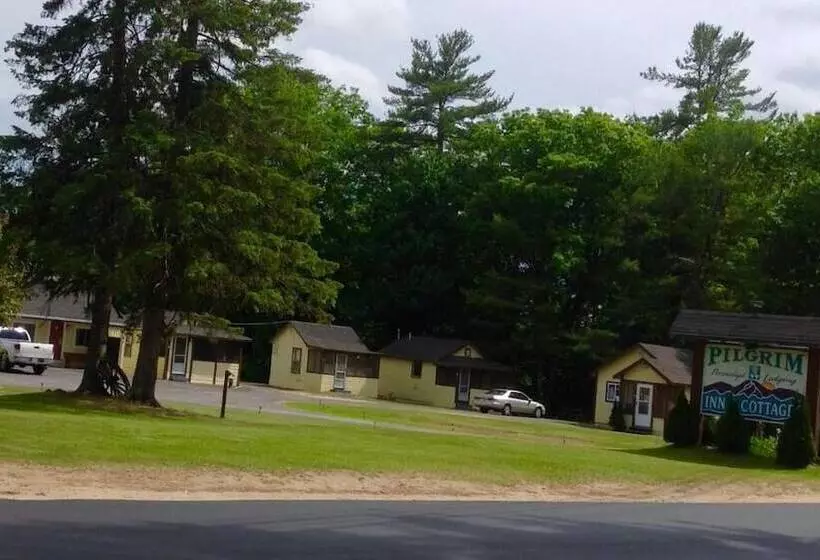 酒店 Pilgrim Inn & Cottages