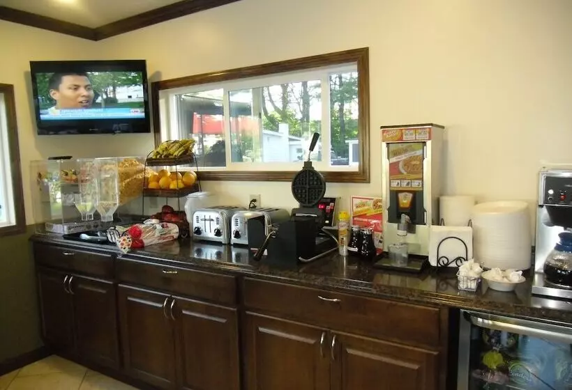 酒店 Pilgrim Inn & Cottages