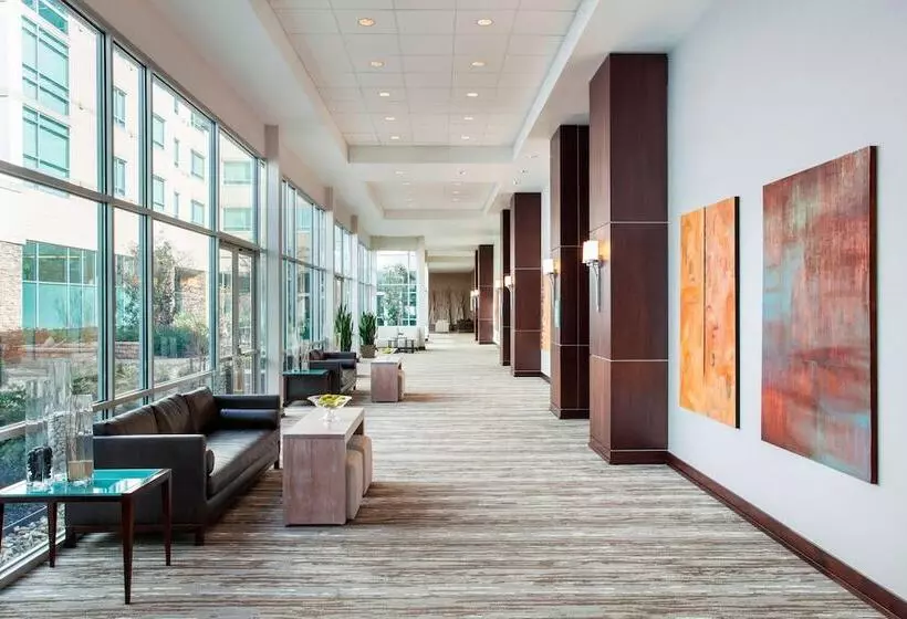 Отель The Westin Richmond