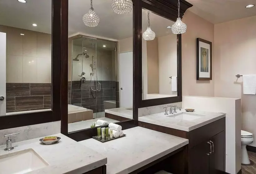 Marbrisa Carlsbad Resort