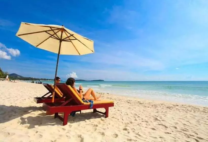 Курорт Tradewinds Cottages