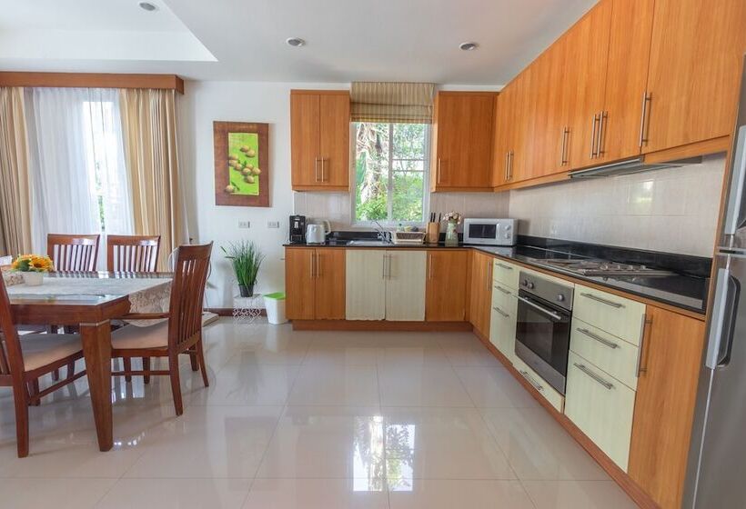 Searidge Hua Hin Resort & Poolvilla