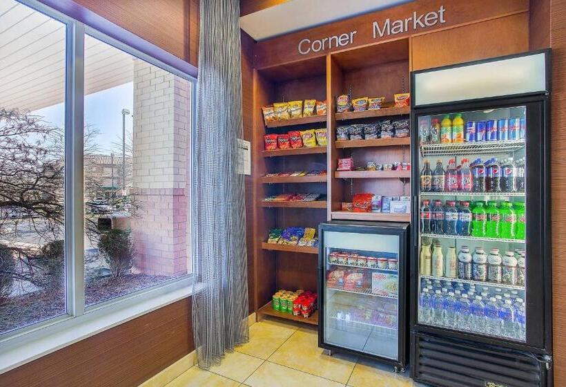 Fairfield Inn & Suites Louisville East