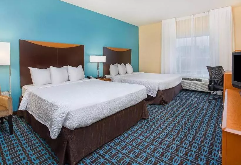 Fairfield Inn & Suites Louisville East
