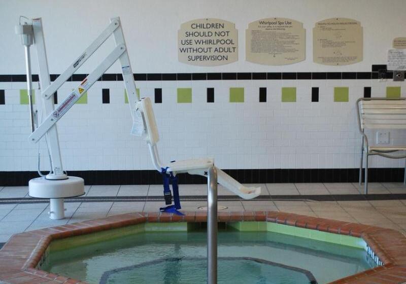 Fairfield Inn & Suites Weatherford