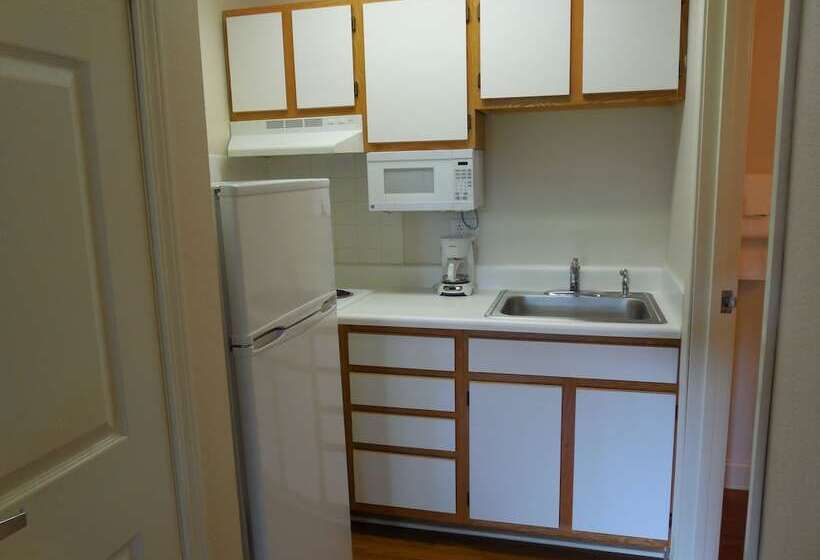 فندق Affordable Suites Salisbury