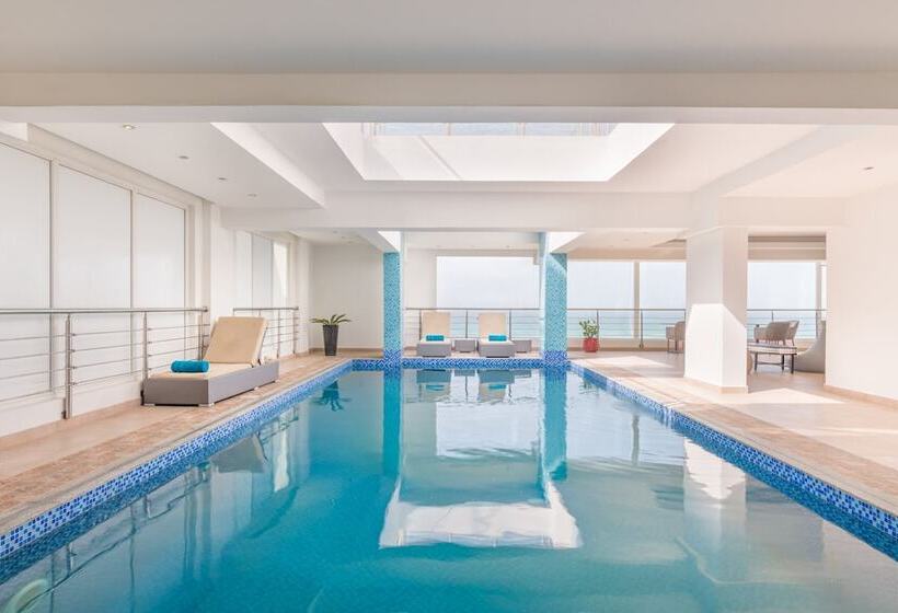 Al Hail Waves Hotel Managed By Centara