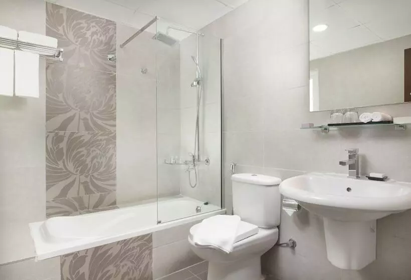 Al Hail Waves Hotel Managed By Centara