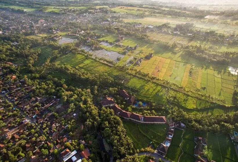 Bhuwana Ubud Hotel And Farming