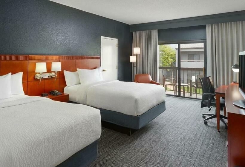 ホテル Courtyard By Marriott Nashville Brentwood