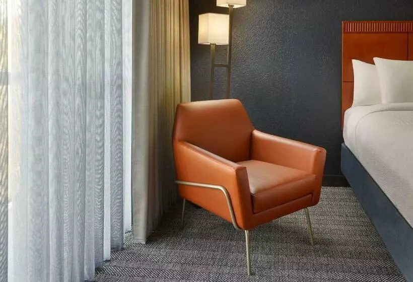 فندق Courtyard By Marriott Nashville Brentwood