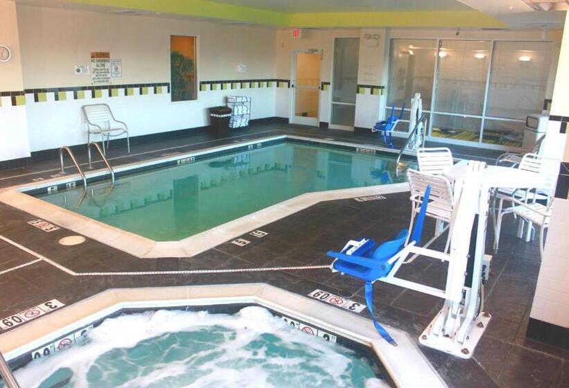 فندق Fairfield Inn & Suites By Marriott Lexington North