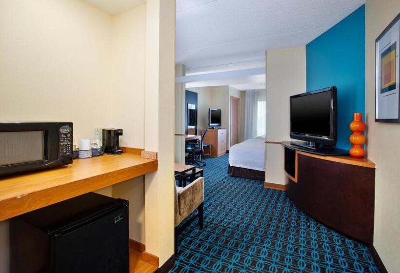 فندق Fairfield Inn & Suites By Marriott Lexington North