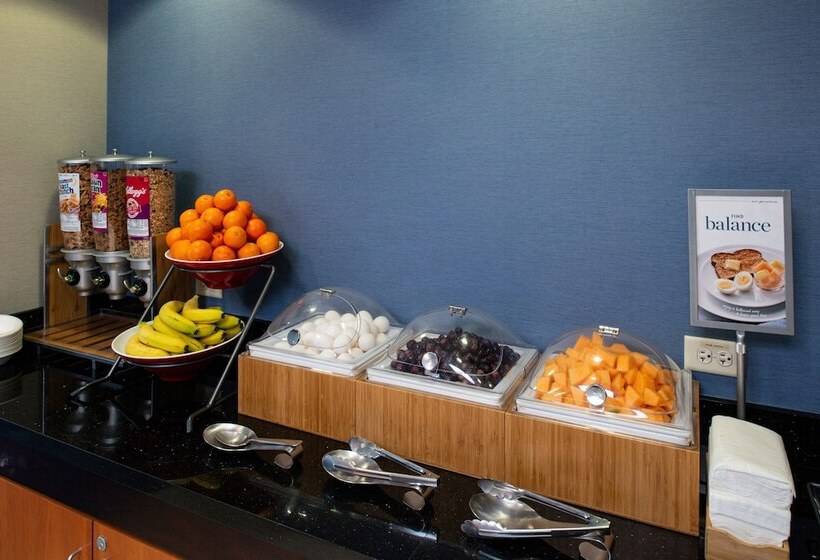 Отель Fairfield Inn & Suites Santa Cruz  Capitola