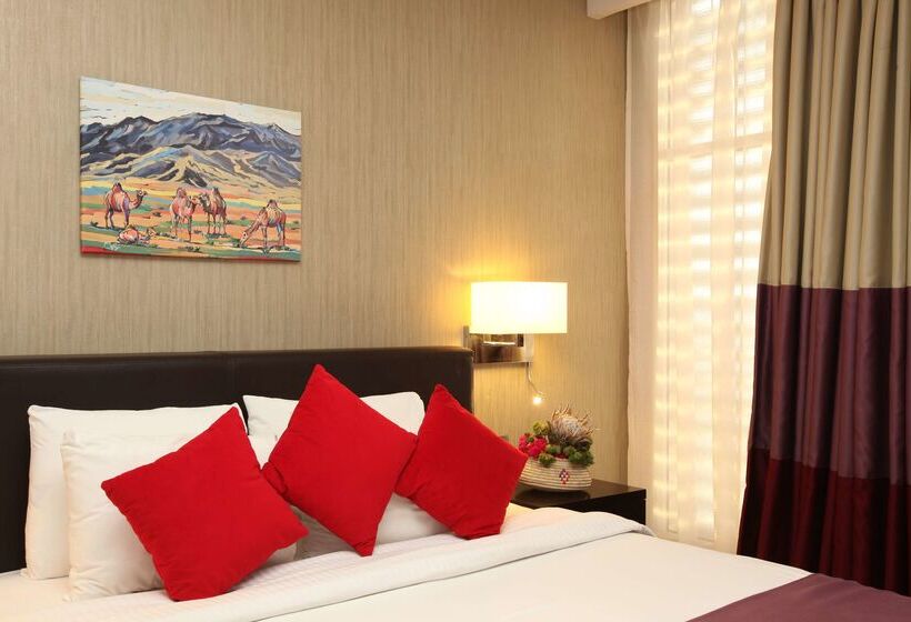 هتل Golden Tulip Hail