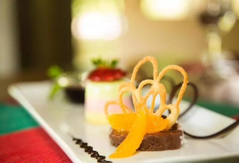 호텔 Kassapa Lions Rock