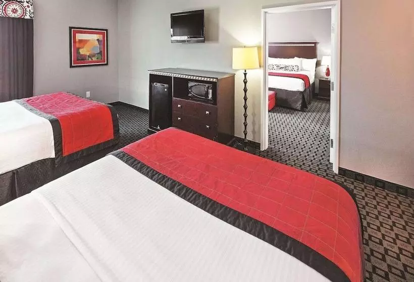 호텔 La Quinta Inn & Suites By Wyndham Decatur