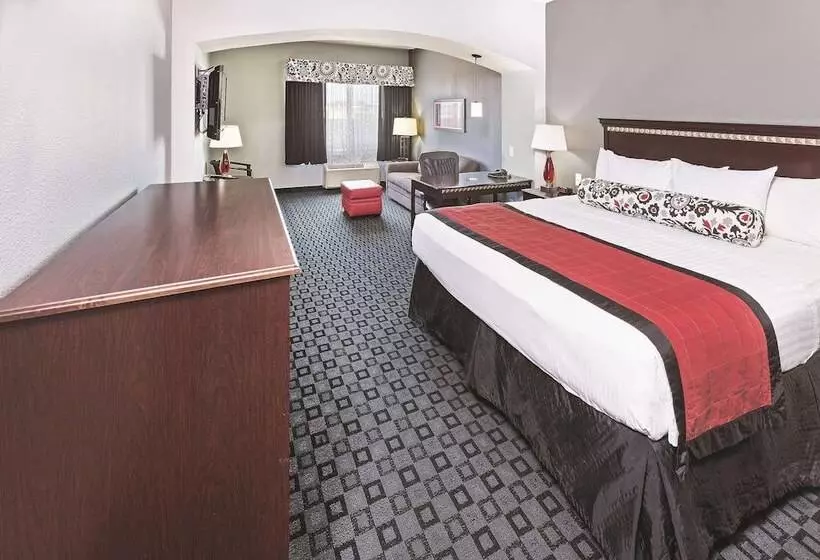 호텔 La Quinta Inn & Suites By Wyndham Decatur