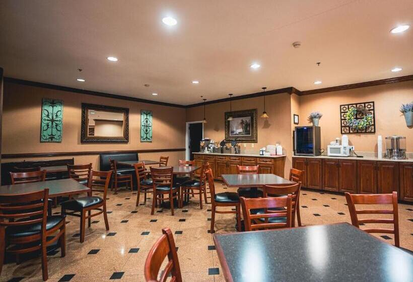 فندق Mountain Inn & Suites Flat Rock