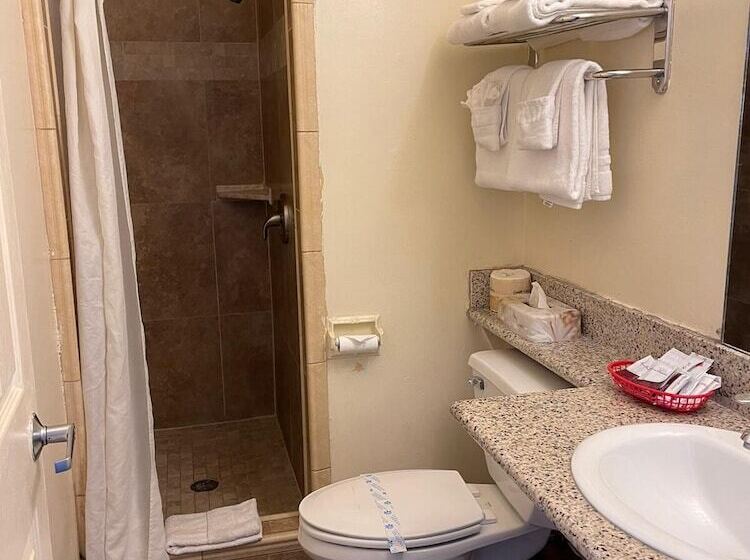 호텔 Riverside Inn & Suites Santa Cruz