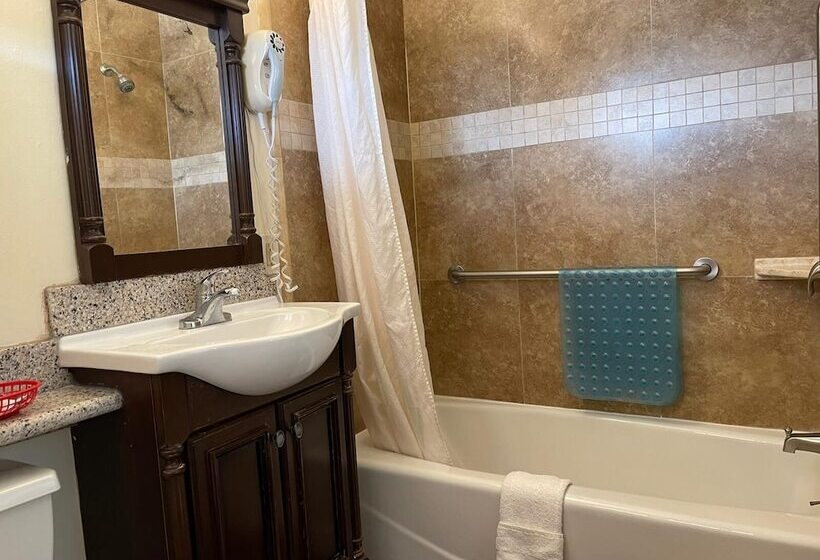 호텔 Riverside Inn & Suites Santa Cruz