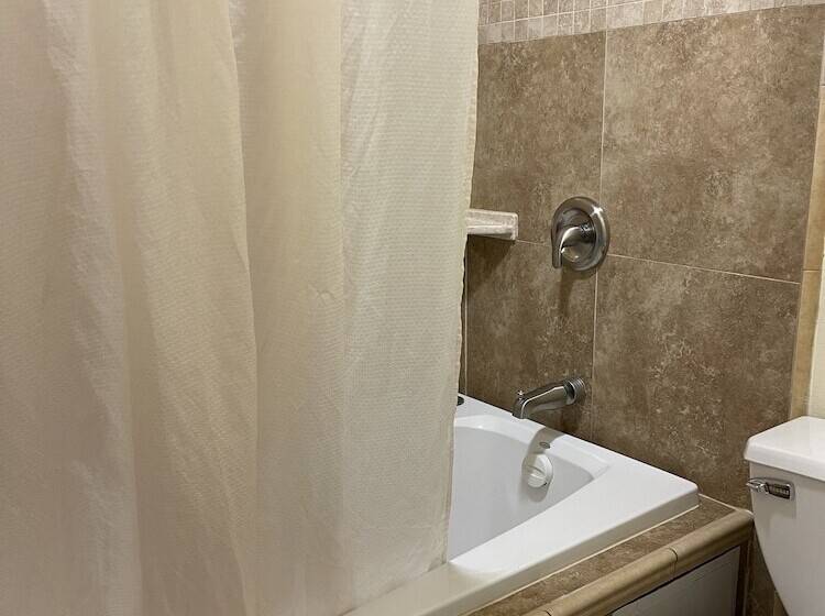 호텔 Riverside Inn & Suites Santa Cruz