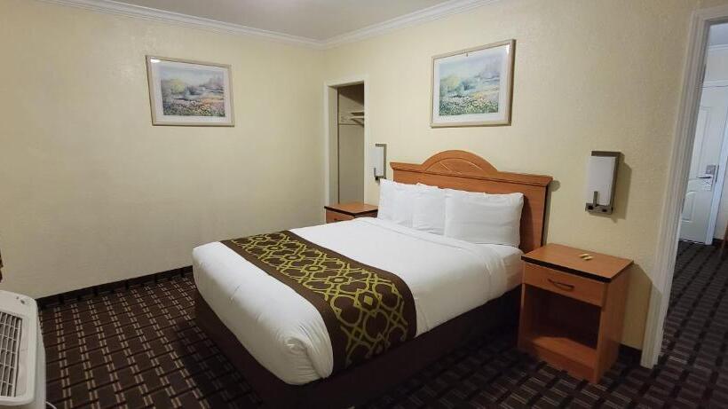 호텔 Riverside Inn & Suites Santa Cruz