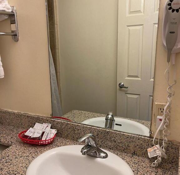 호텔 Riverside Inn & Suites Santa Cruz