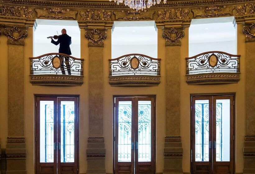 فندق Sofitel Montevideo Casino Carrasco & Spa