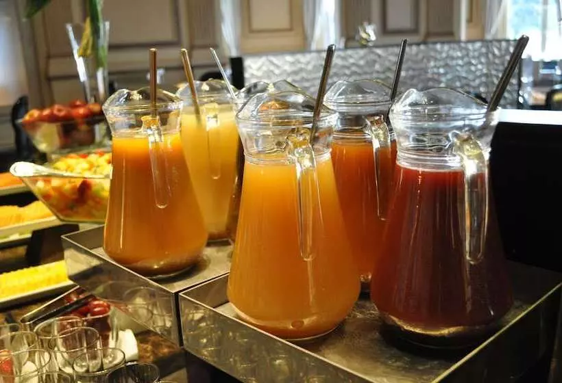 בית מלון כפרי Sofitel Montevideo Casino Carrasco & Spa