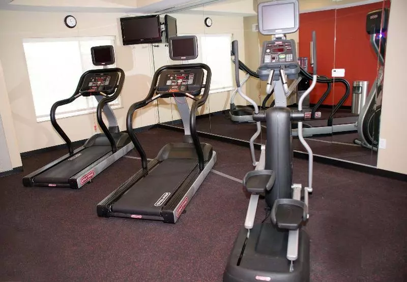 Отель Towneplace Suites Fayetteville Cross Creek