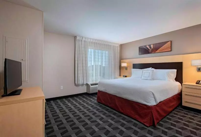 Отель Towneplace Suites Fayetteville Cross Creek