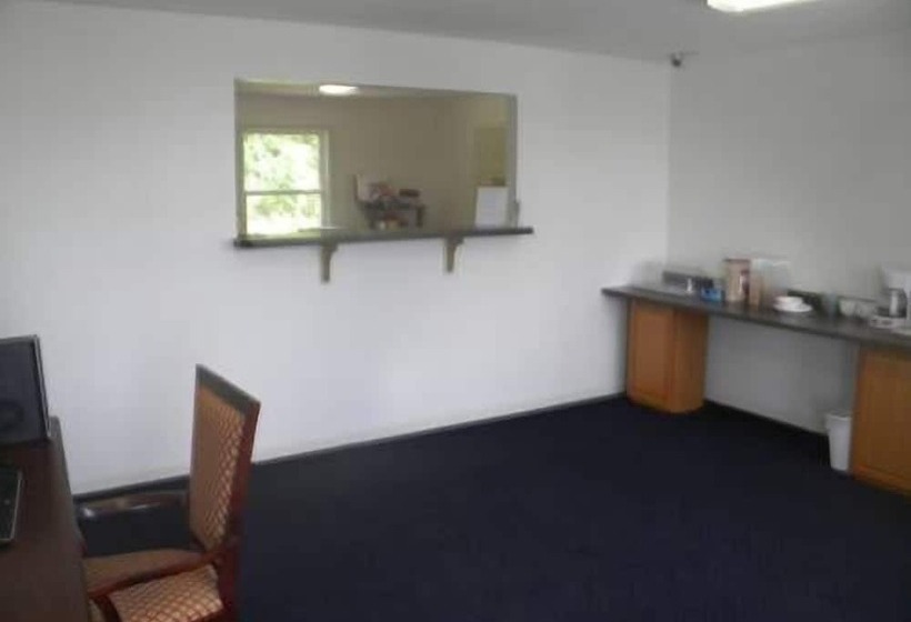 Отель Usa Inn And Suites Morgantown