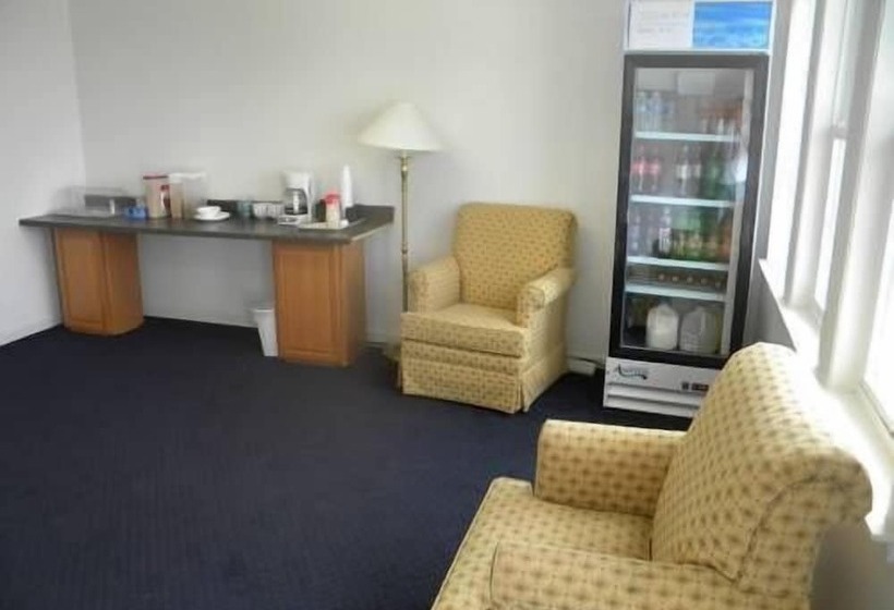 Отель Usa Inn And Suites Morgantown