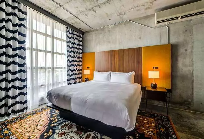 Nylo Las Colinas Hotel, Tapestry Collection By Hilton