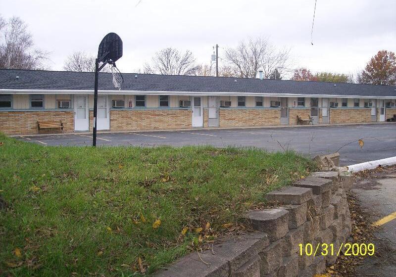 Grand View Motel Beaver Dam