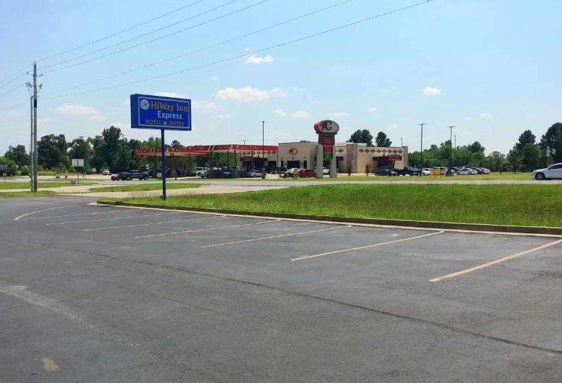 Szálloda Hiway Inn Express & Suites