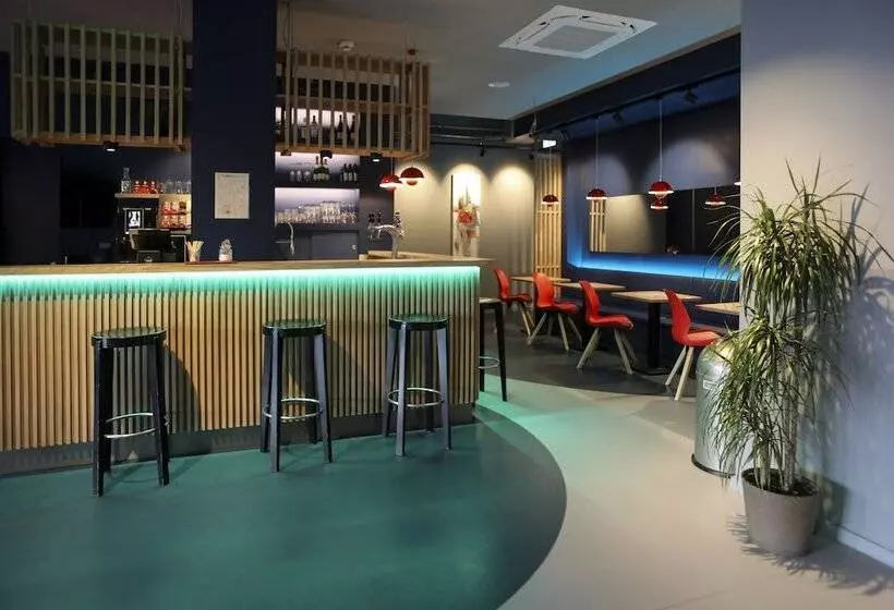 Acama Hotel & Hostel Kreuzberg