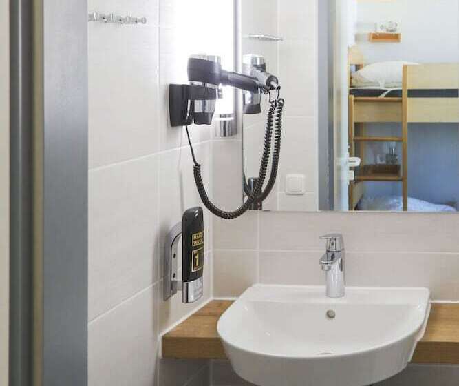 Acama Hotel & Hostel Kreuzberg