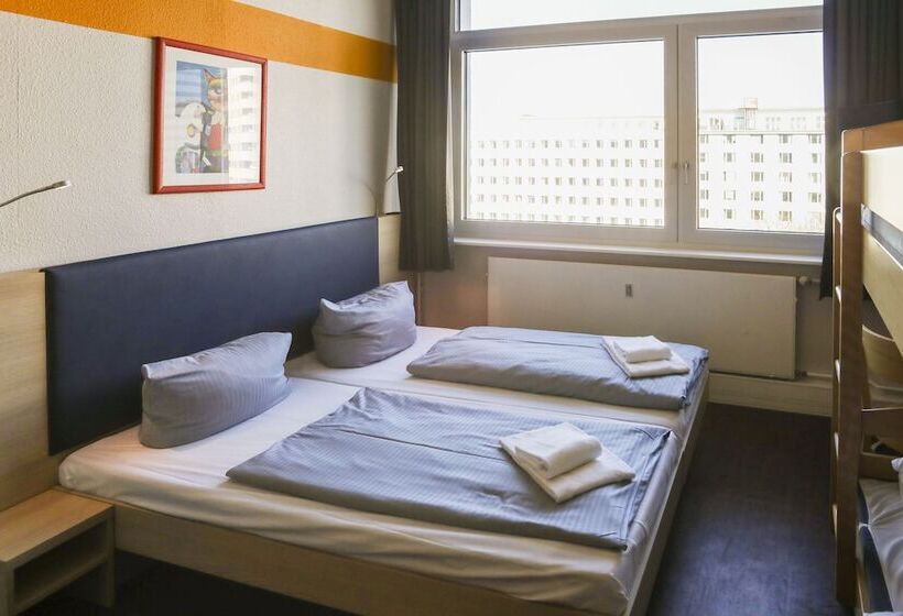 Acama Hotel & Hostel Kreuzberg