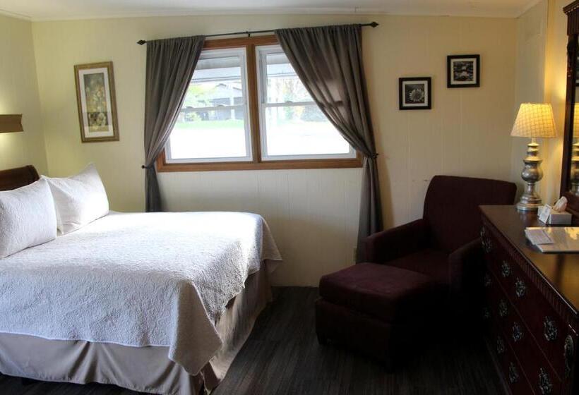 בית מלון כפרי All Seasons Inn