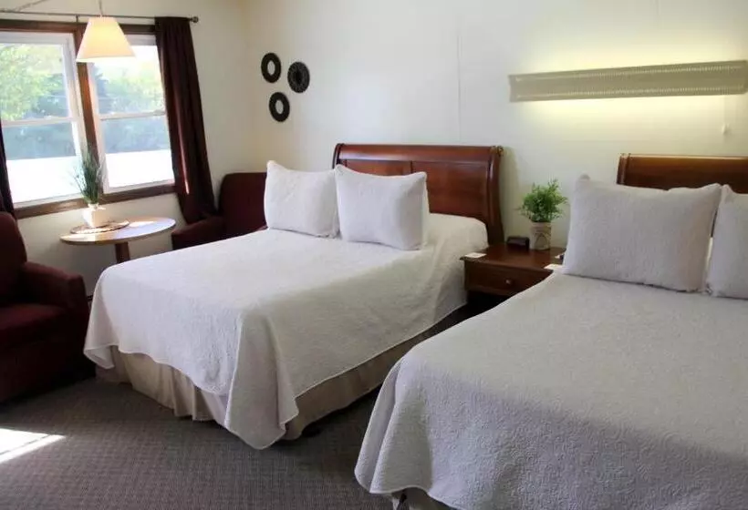 בית מלון כפרי All Seasons Inn