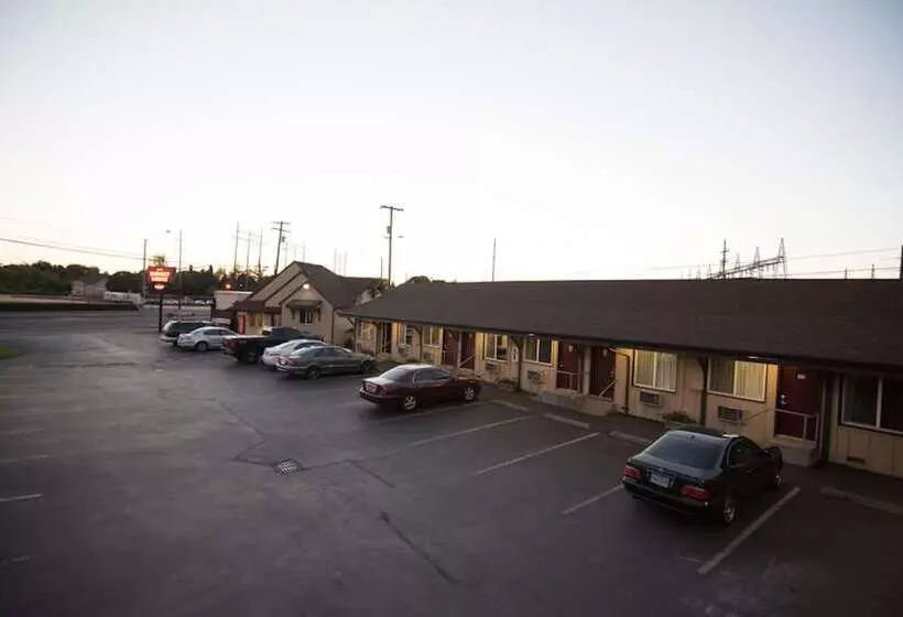 Отель Budget Lodge Eugene   Airport
