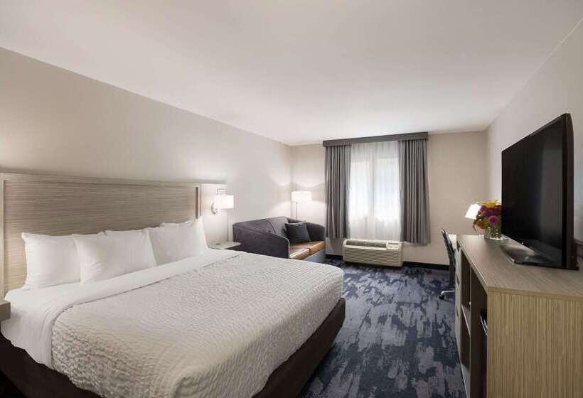 ホテル Clarion Pointe Sylva Near Cherokee Area