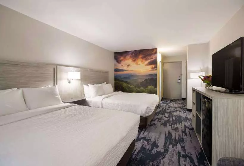 Отель Clarion Pointe Sylva Near Cherokee Area